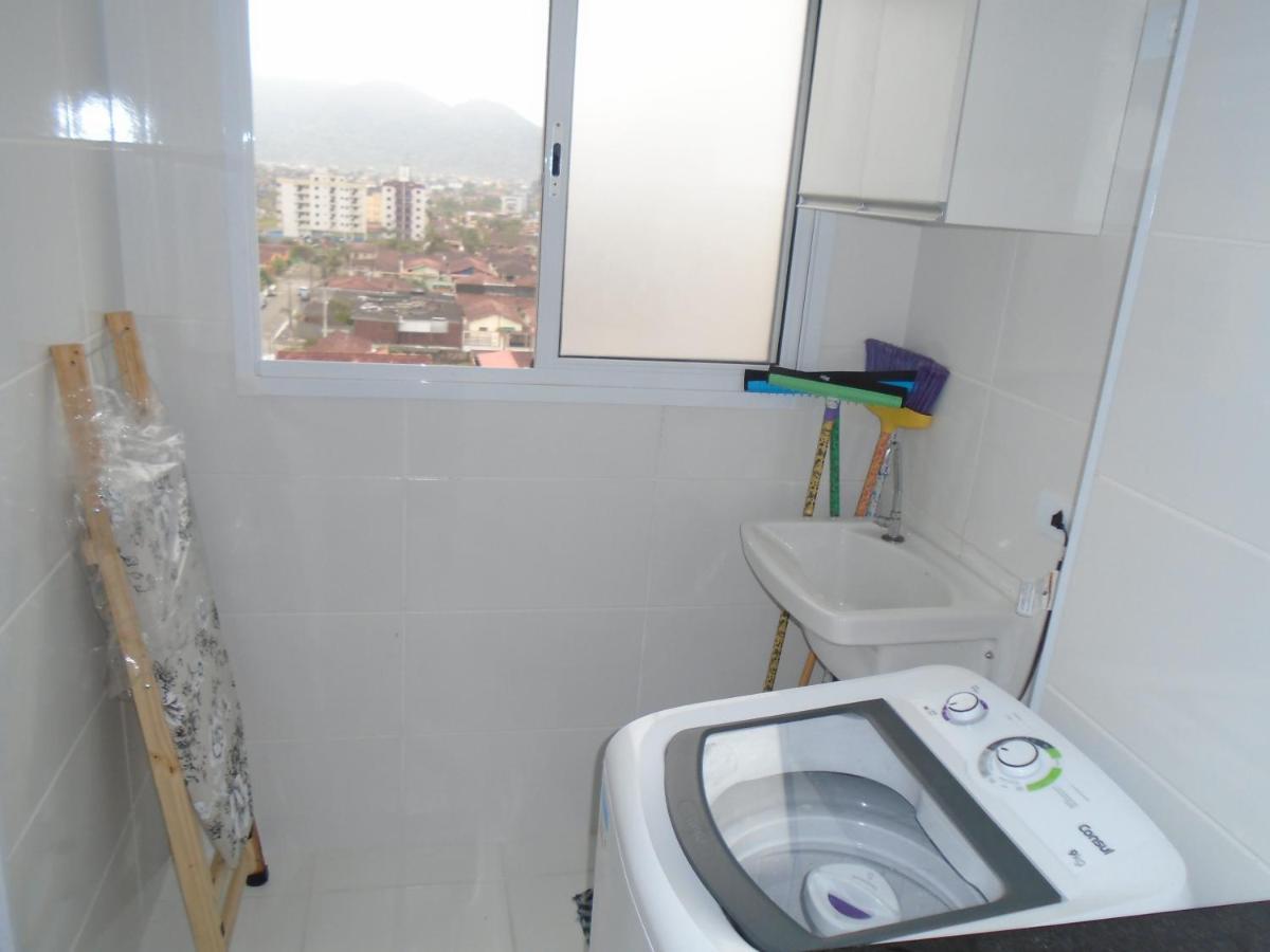 Apartamento Em Mongagua, Frente Ao Mar Bagian luar foto