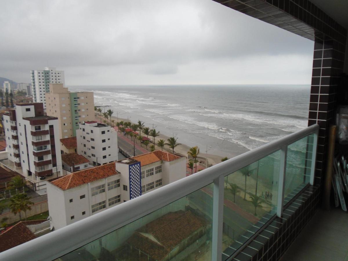 Apartamento Em Mongagua, Frente Ao Mar Bagian luar foto