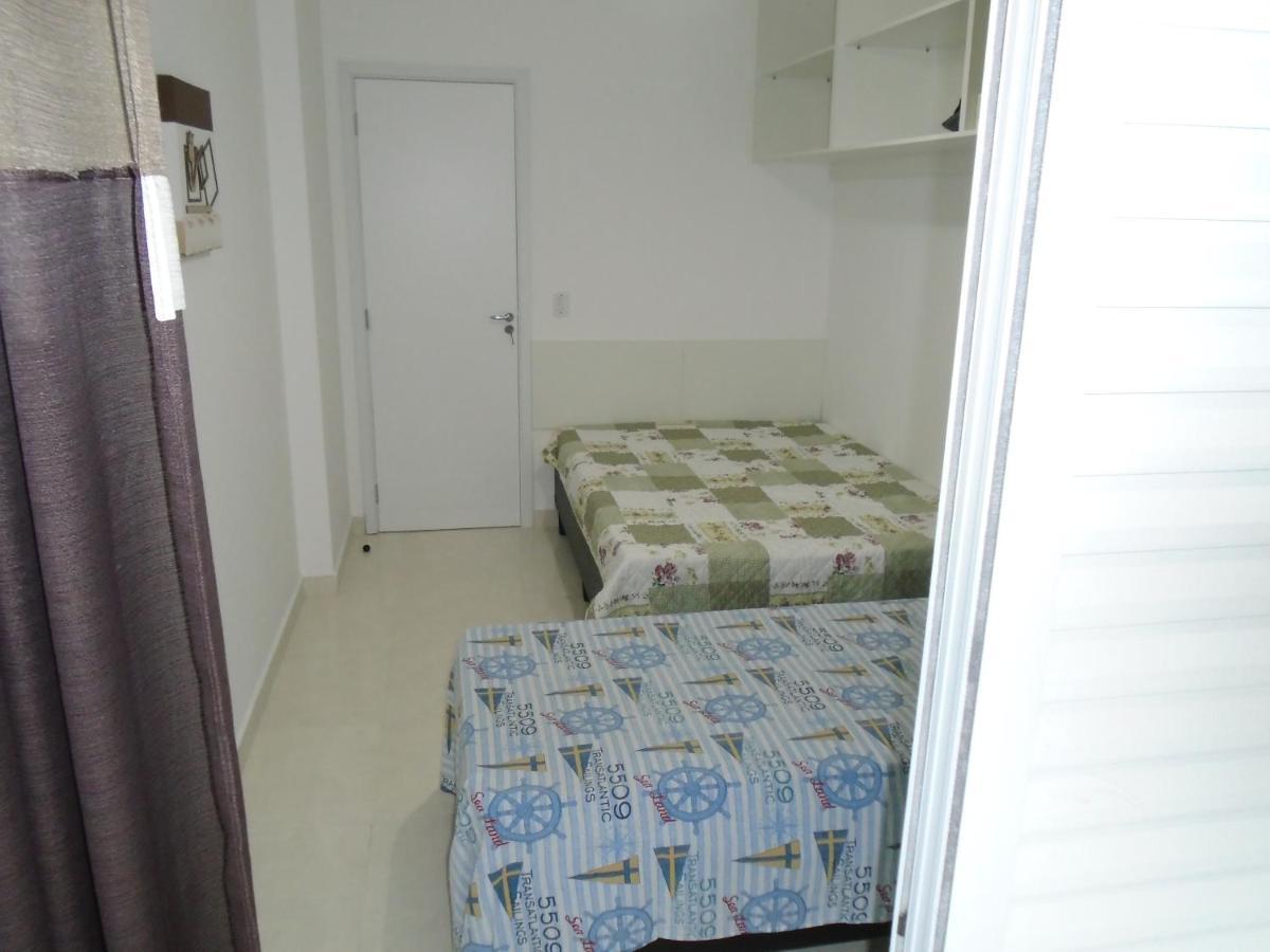 Apartamento Em Mongagua, Frente Ao Mar Bagian luar foto