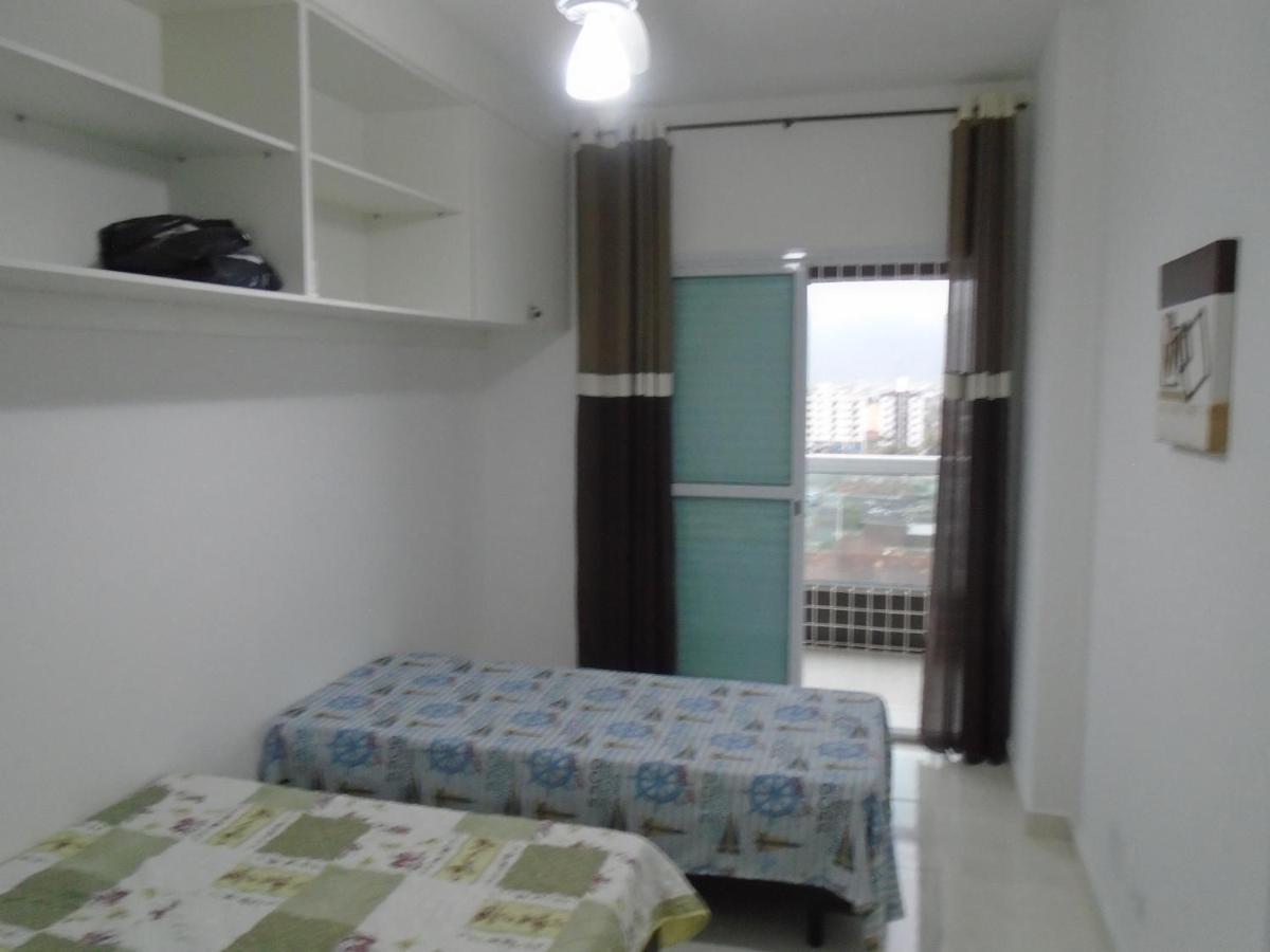 Apartamento Em Mongagua, Frente Ao Mar Bagian luar foto